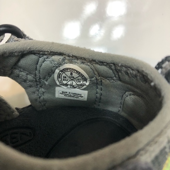 *SOLD* Keen Toddler Size 8 - Picture 6 of 7